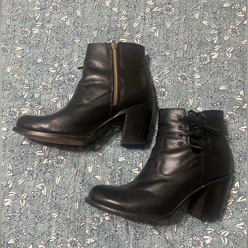Black leather bootie with side lace accents. Ladies size 9. - Picture 3 of 15